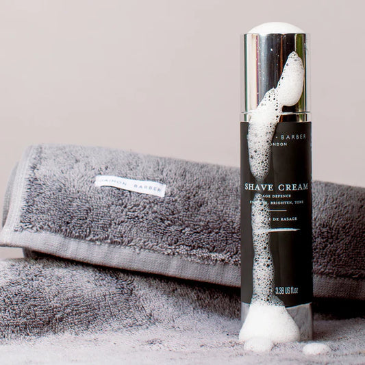 AGE DEFENCE SHAVE CREAM